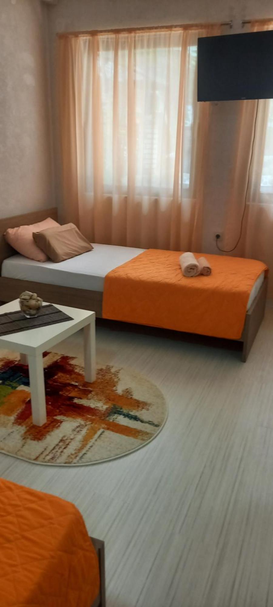 Julia's Place Apartment